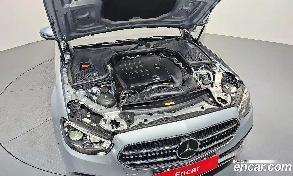 Mercedes-Benz E-Class 2022 2.0 Автомат в Москве № 592000, фото 6