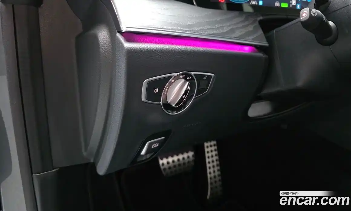 Mercedes-Benz E-Class 2021 3.0 Автомат в Москве № 592197, фото 15