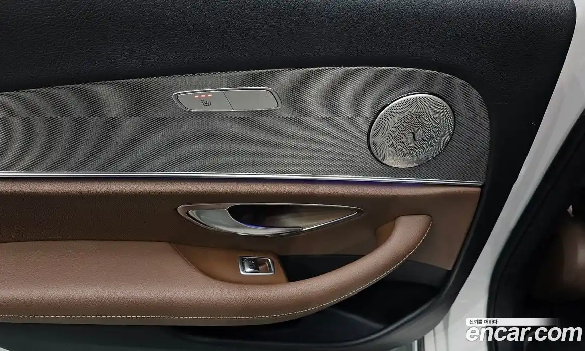 Mercedes-Benz E-Class 2018 2.0 Автомат в Москве № 592437, фото 19