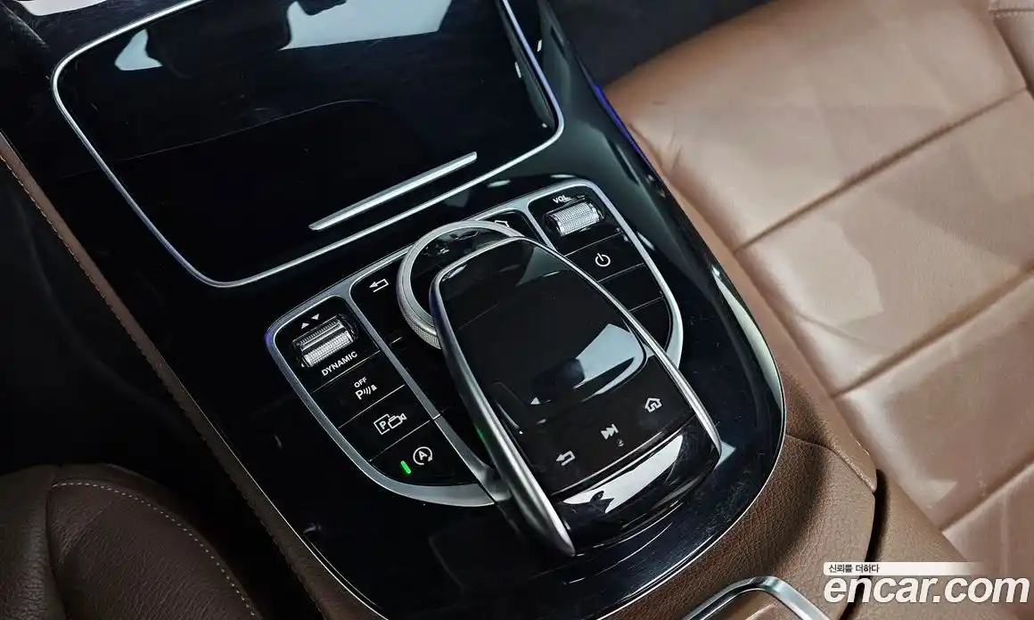 Mercedes-Benz E-Class 2018 2.0 Автомат в Москве № 592437, фото 20