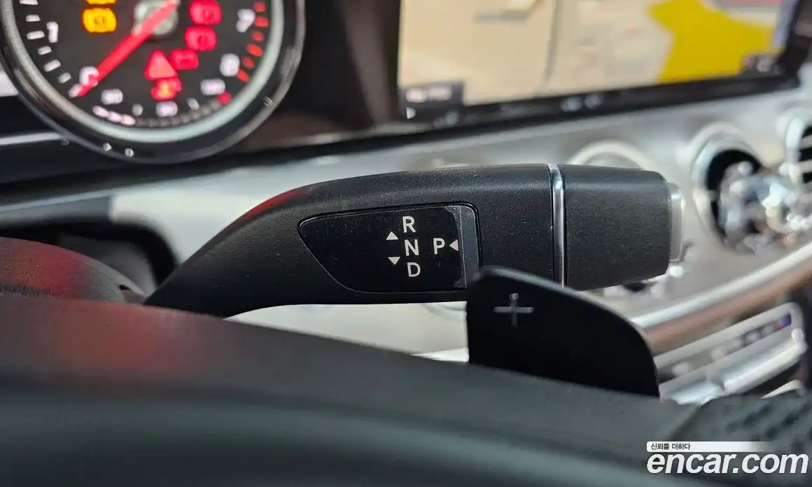 Mercedes-Benz E-Class 2018 2.0 Автомат в Москве № 592437, фото 9