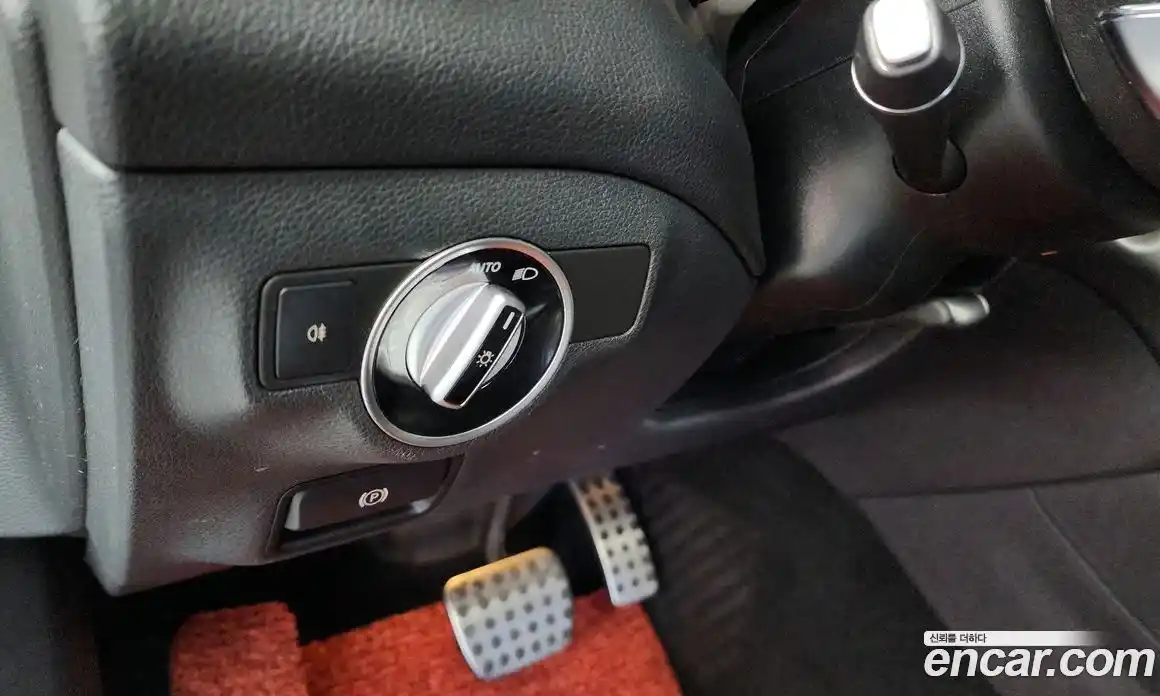 Mercedes-Benz CLA-Class 2017 2.0 Автомат в Москве № 592541, фото 16