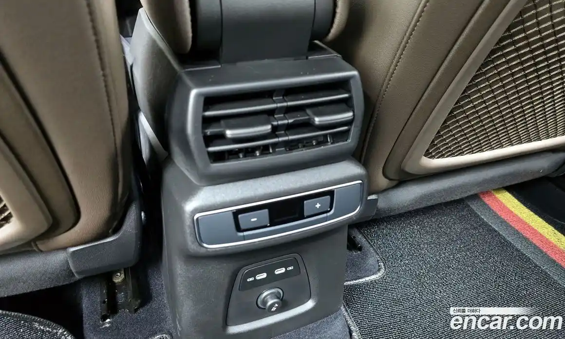 Audi Q4 e-tron 2023 0.2 Автомат в Москве № 592967, фото 19