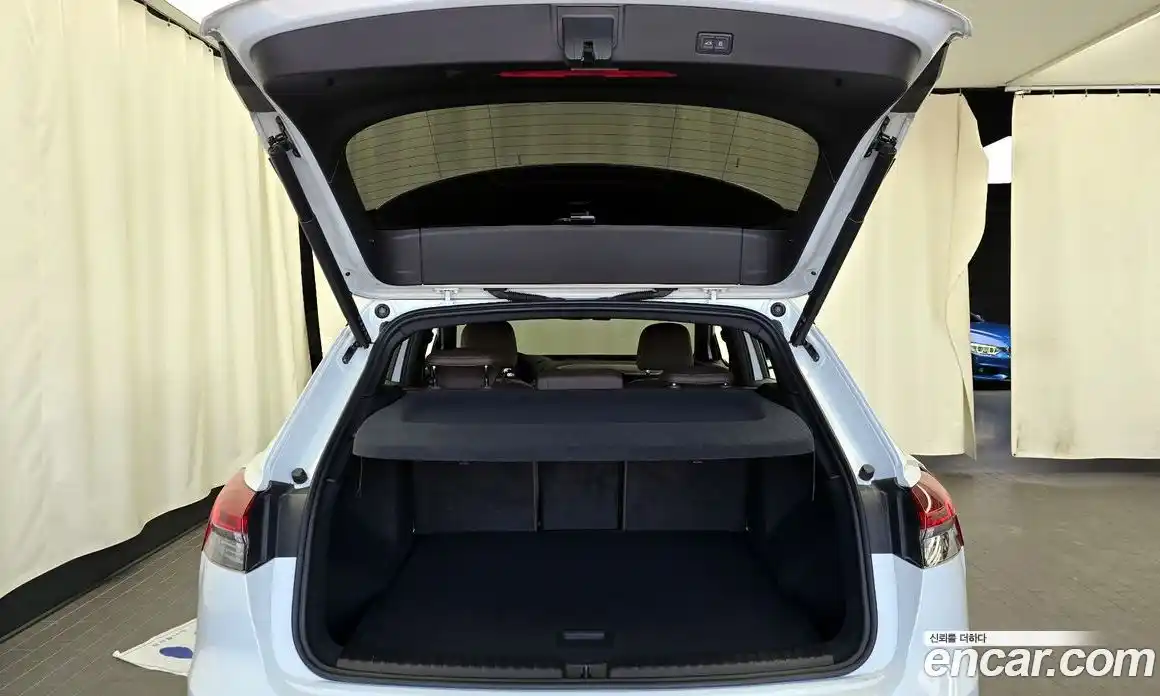 Audi Q4 e-tron 2023 0.2 Автомат в Москве № 592967, фото 20