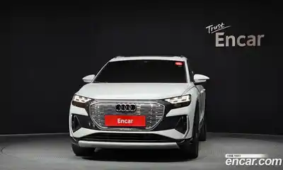 Audi Q4 e-tron 2023 0.2 Автомат в Москве № 592967, миниатюра 3