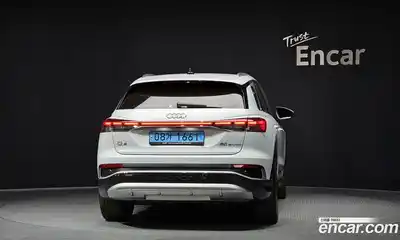 Audi Q4 e-tron 2023 0.2 Автомат в Москве № 592967, миниатюра 4