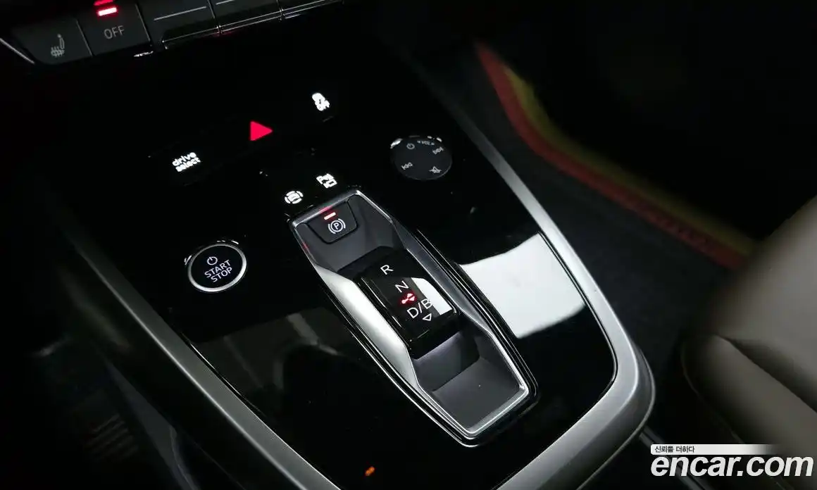 Audi Q4 e-tron 2023 0.2 Автомат в Москве № 592967, фото 9