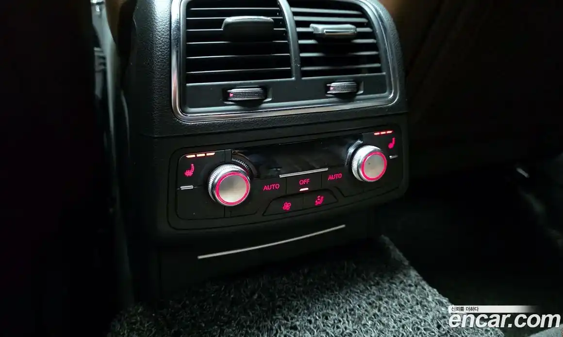 Audi A6 2018 2.0 Автомат в Москве № 593298, фото 18