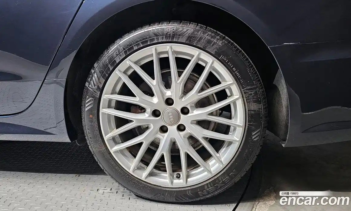 Audi A6 2018 2.0 Автомат в Москве № 593298, фото 5