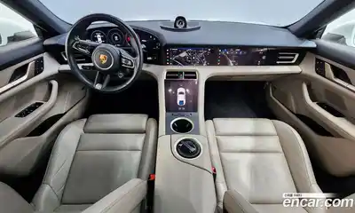 Porsche Taycan 2022 0.1 Автомат в Москве № 594057, миниатюра 7