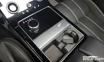 Land Rover Range-Rover Velar 2020 2.0 Автомат в Москве № 594607, миниатюра 9