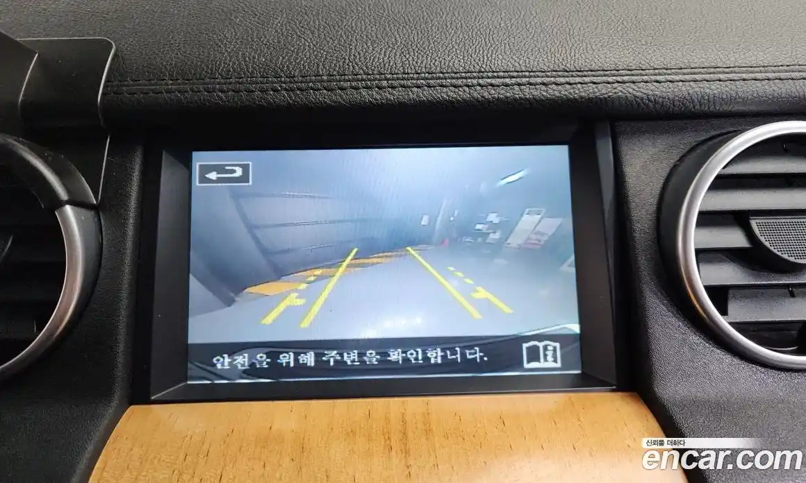 Land Rover Discovery 2014 3.0 Автомат в Москве № 594853, фото 16