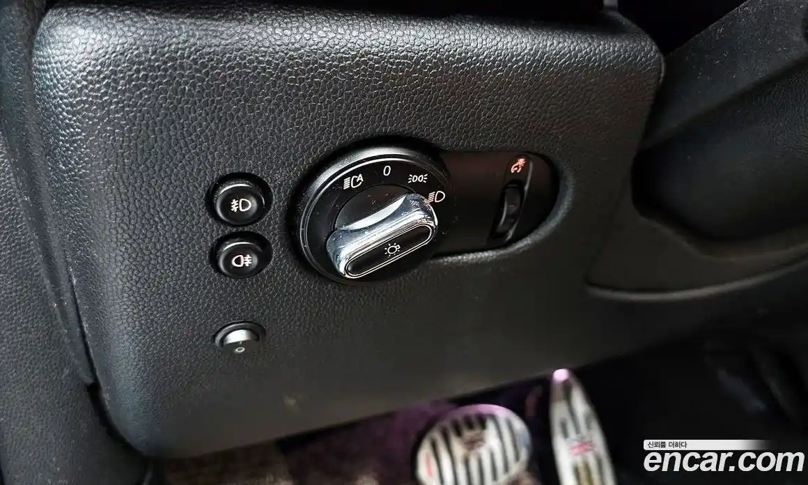 Mini Cooper Convertible 2016 2.0 Автомат в Москве № 595074, фото 16