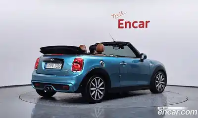Mini Cooper Convertible 2016 2.0 Автомат в Москве № 595074, миниатюра 2