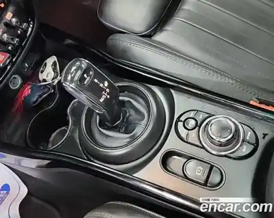 Mini Clubman 2024 2.0 Автомат в Москве № 595094, миниатюра 9