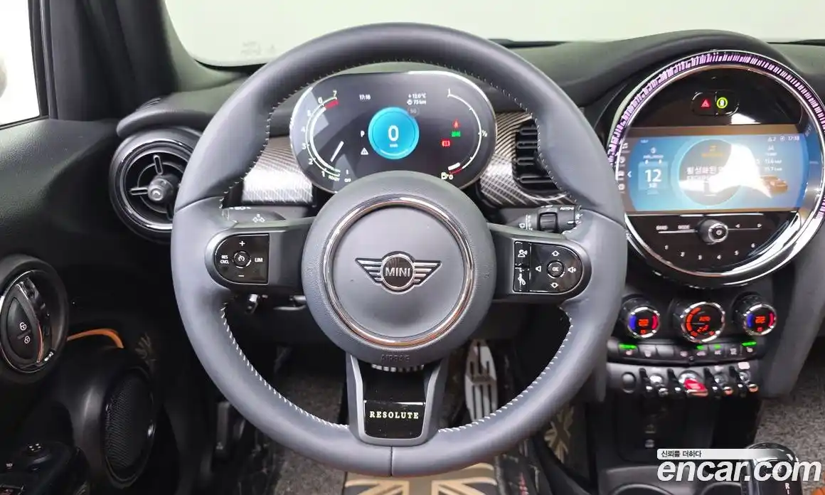 Mini Cooper 2023 1.5 Автомат в Москве № 595166, фото 15