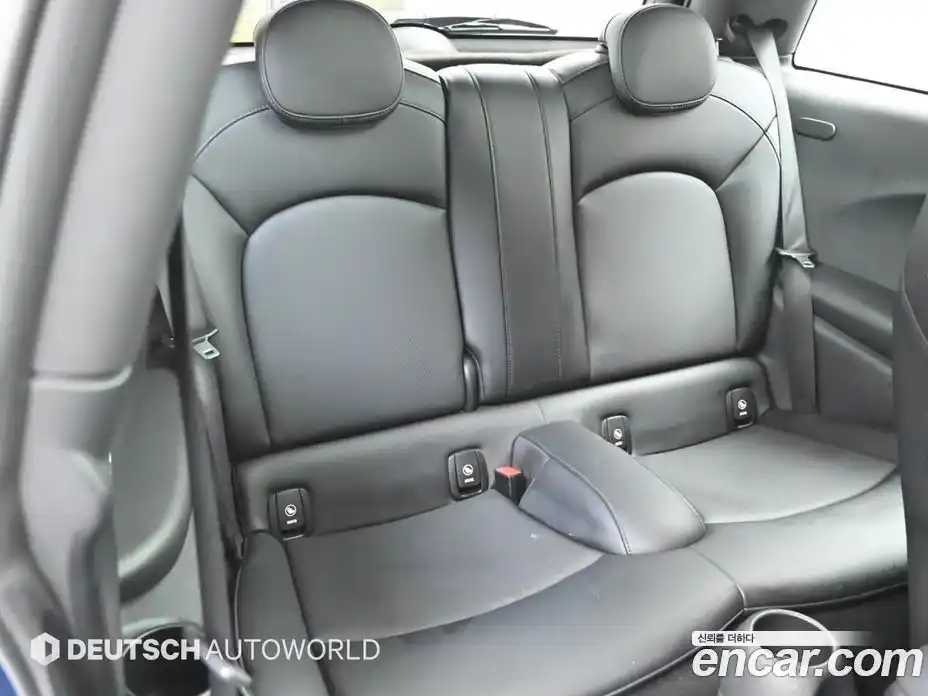 Mini Cooper 2014 1.5 Автомат в Москве № 595308, фото 12