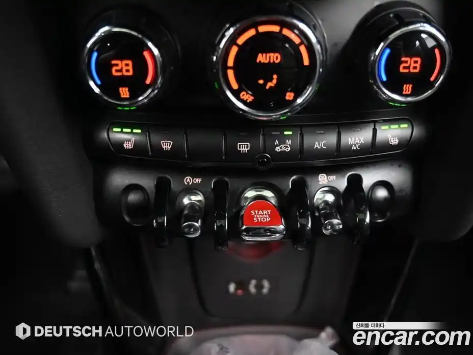 Mini Cooper 2014 1.5 Автомат в Москве № 595308, фото 17