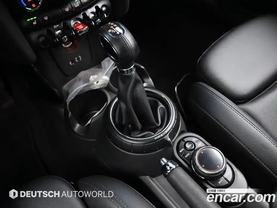 Mini Cooper 2014 1.5 Автомат в Москве № 595308, фото 9