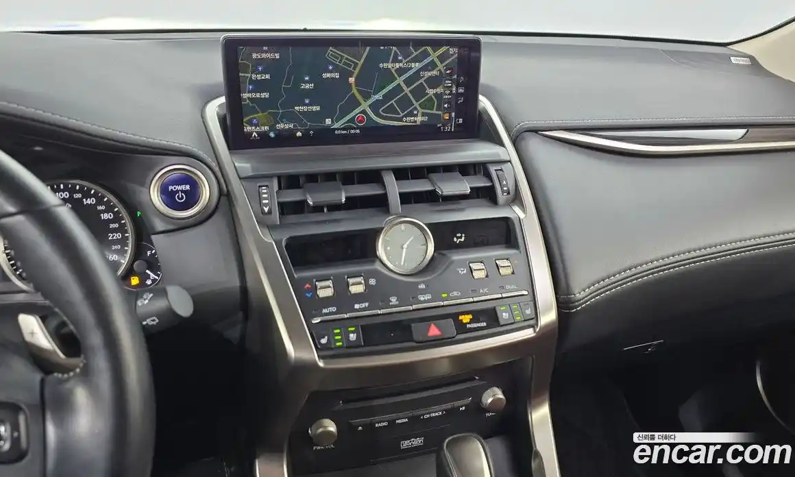 Lexus NX 2020 2.5 Автомат в Москве № 595565, фото 14