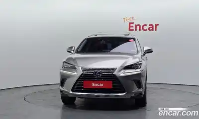 Lexus NX 2020 2.5 Автомат в Москве № 595565, миниатюра 3