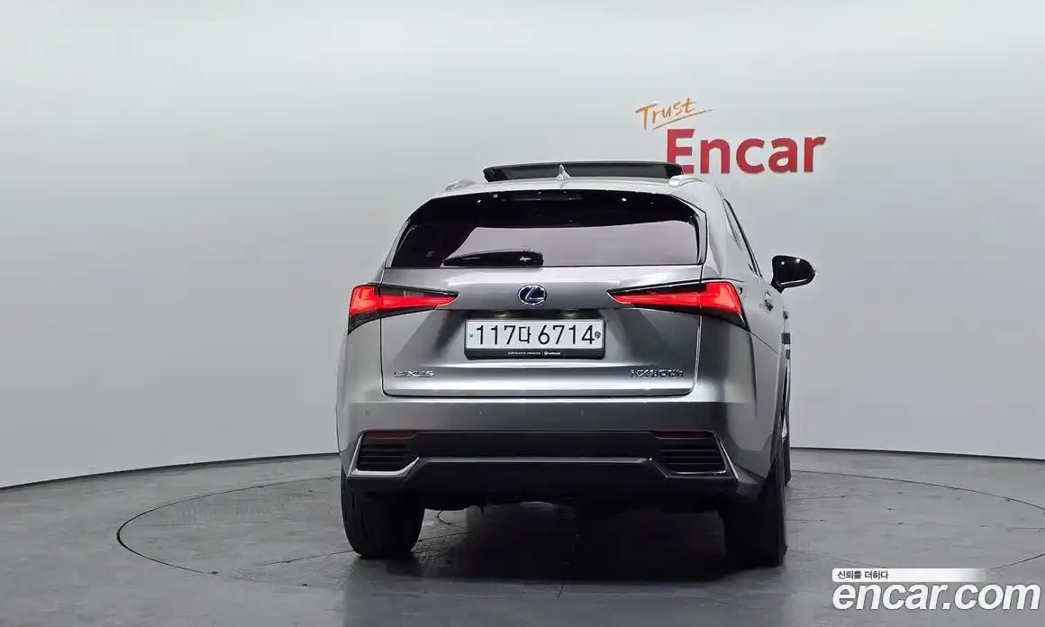 Lexus NX 2020 2.5 Автомат в Москве № 595565, фото 4