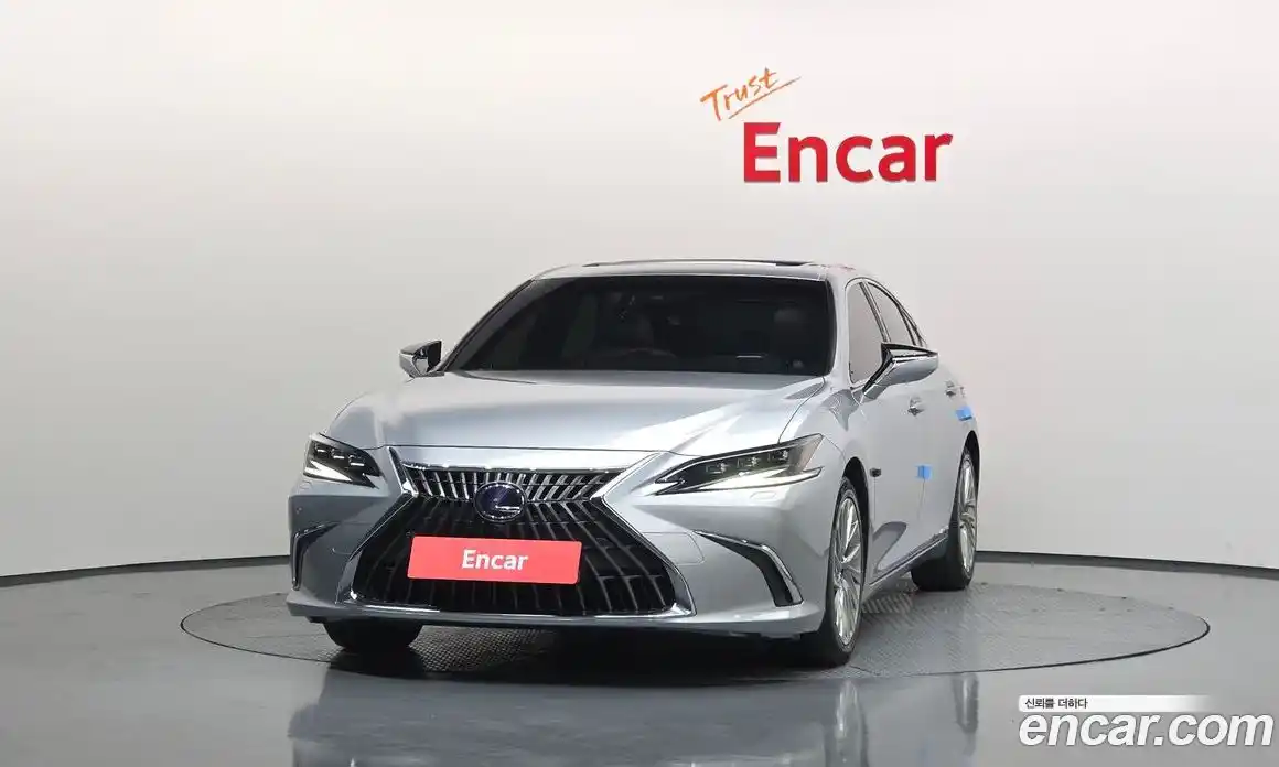 Lexus ES 2022 2.5 Автомат в Москве № 595582, фото 3