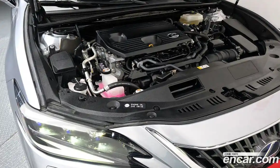 Lexus ES 2022 2.5 Автомат в Москве № 595582, фото 6