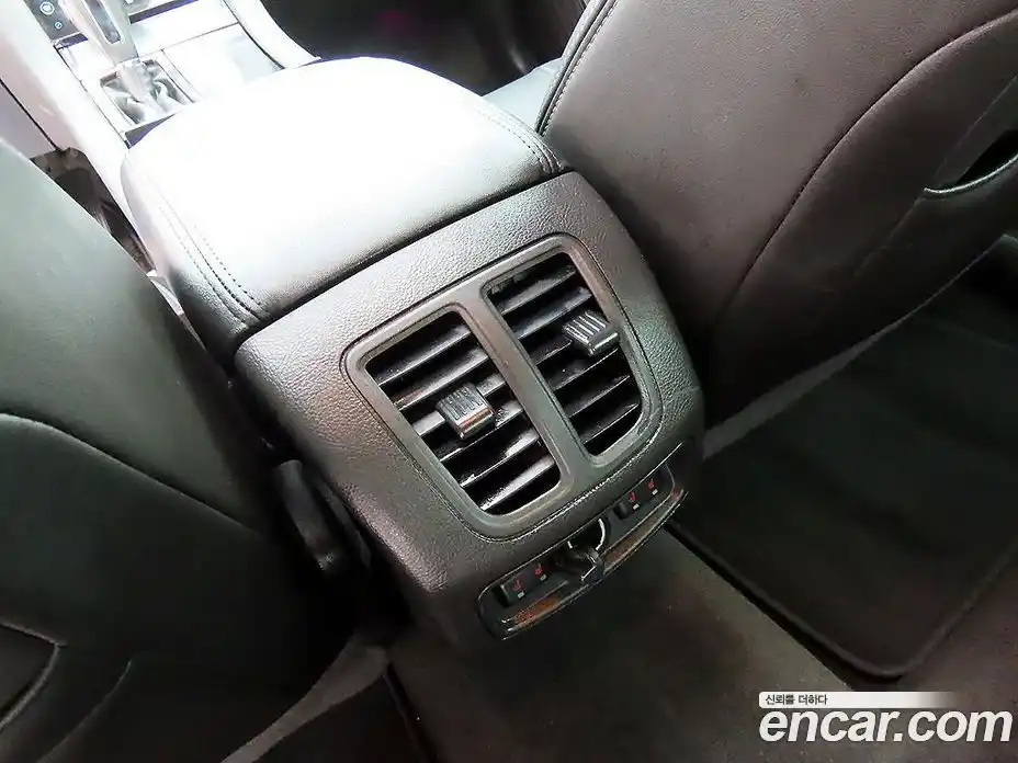 Ford Taurus 2015 2.0 Автомат в Москве № 601369, фото 16