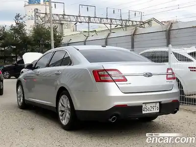 Ford Taurus 2015 2.0 Автомат в Москве № 601369, миниатюра 3