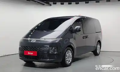 Hyundai Staria, 2025