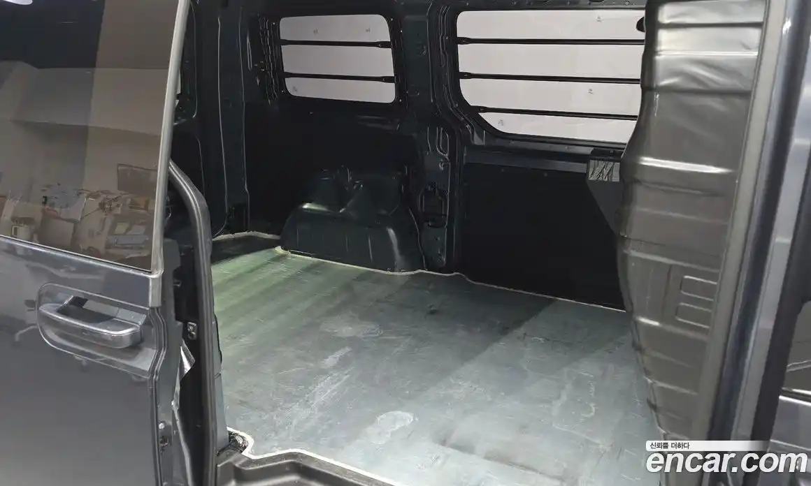 Hyundai Staria 2025 1.6 Автомат в Москве № 608166, фото 12