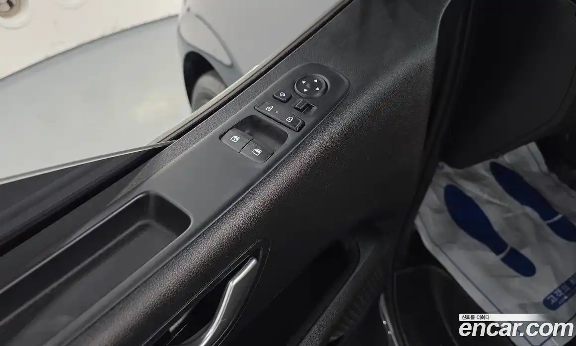 Hyundai Staria 2025 1.6 Автомат в Москве № 608166, фото 17