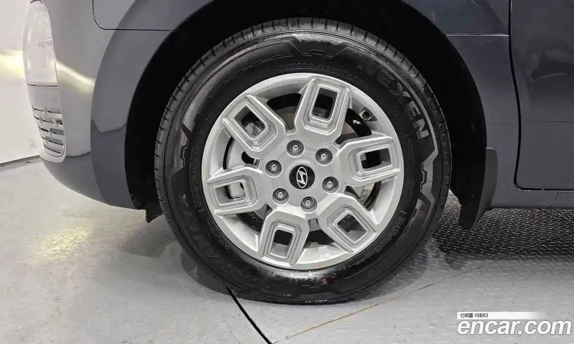 Hyundai Staria 2025 1.6 Автомат в Москве № 608166, фото 5