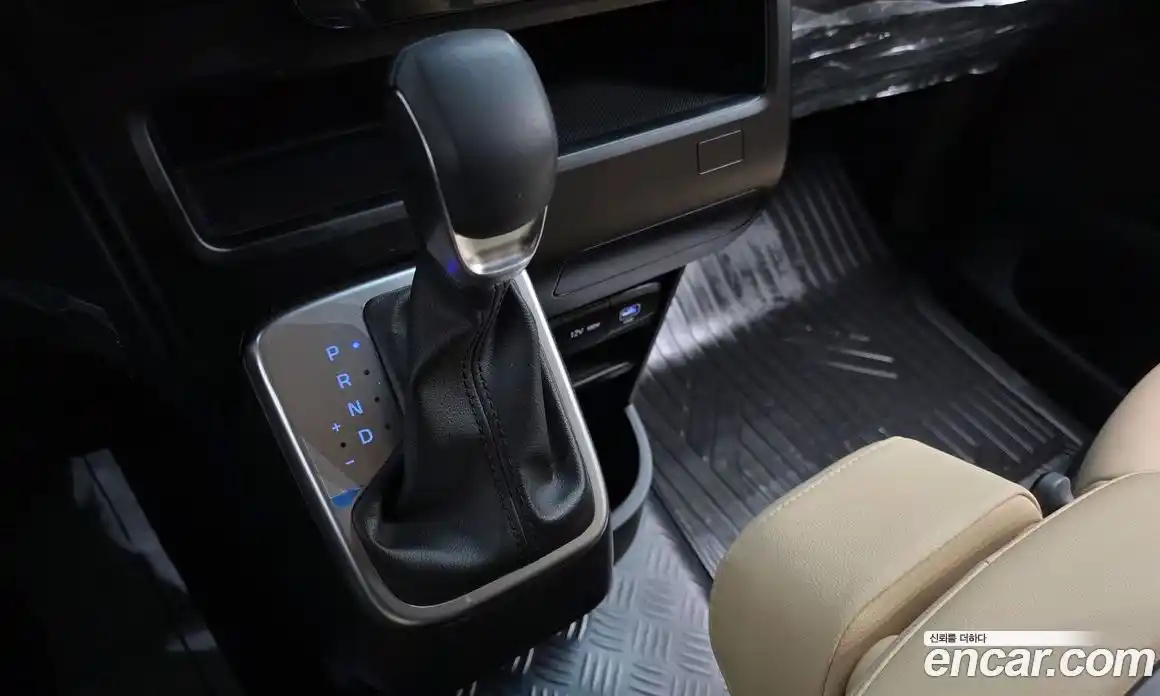 Hyundai Staria 2025 1.6 Автомат в Москве № 608166, фото 9