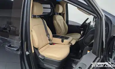 Hyundai Staria 2025 1.6 Автомат в Москве № 608166, миниатюра 10