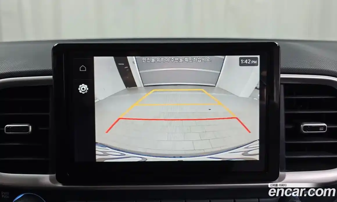 Hyundai Venue 2022 1.6 Автомат в Москве № 608221, фото 15