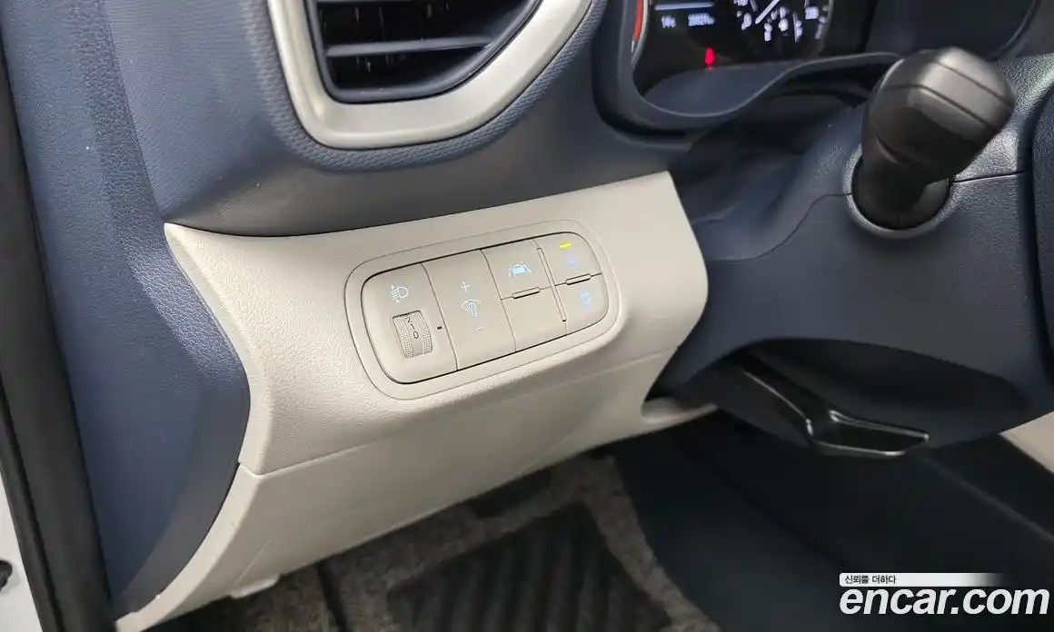 Hyundai Venue 2022 1.6 Автомат в Москве № 608221, фото 18