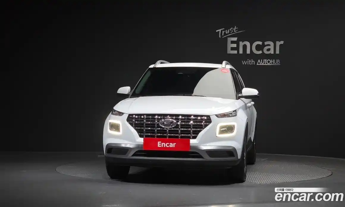 Hyundai Venue 2022 1.6 Автомат в Москве № 608221, фото 3