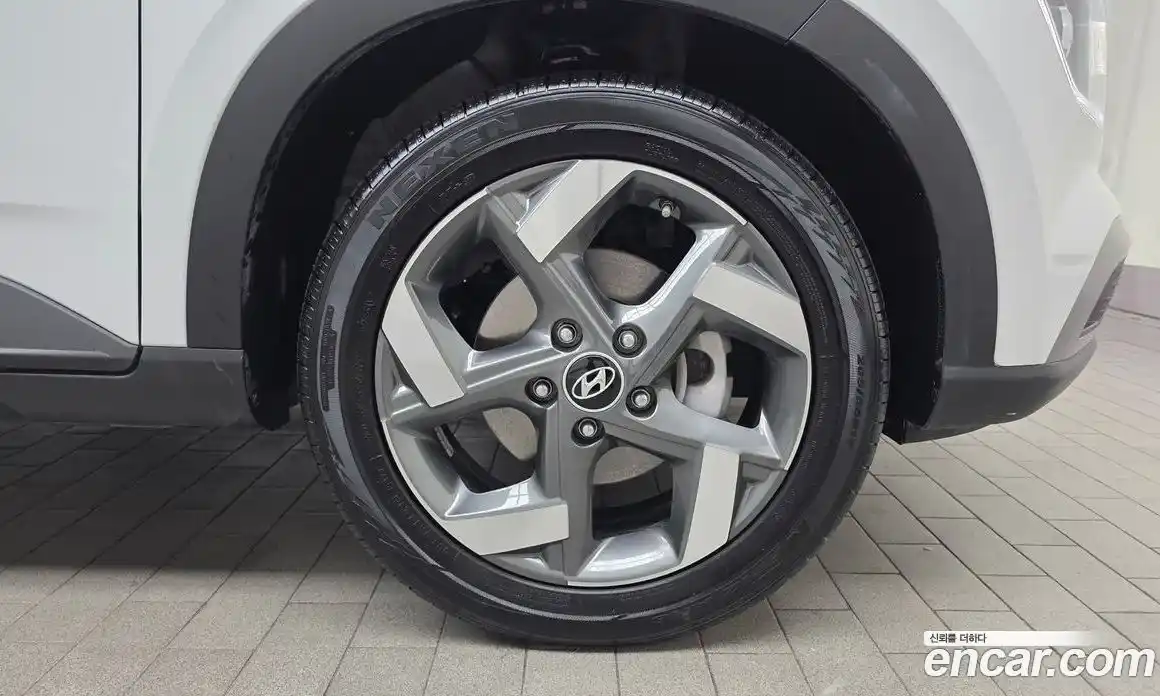 Hyundai Venue 2022 1.6 Автомат в Москве № 608221, фото 5