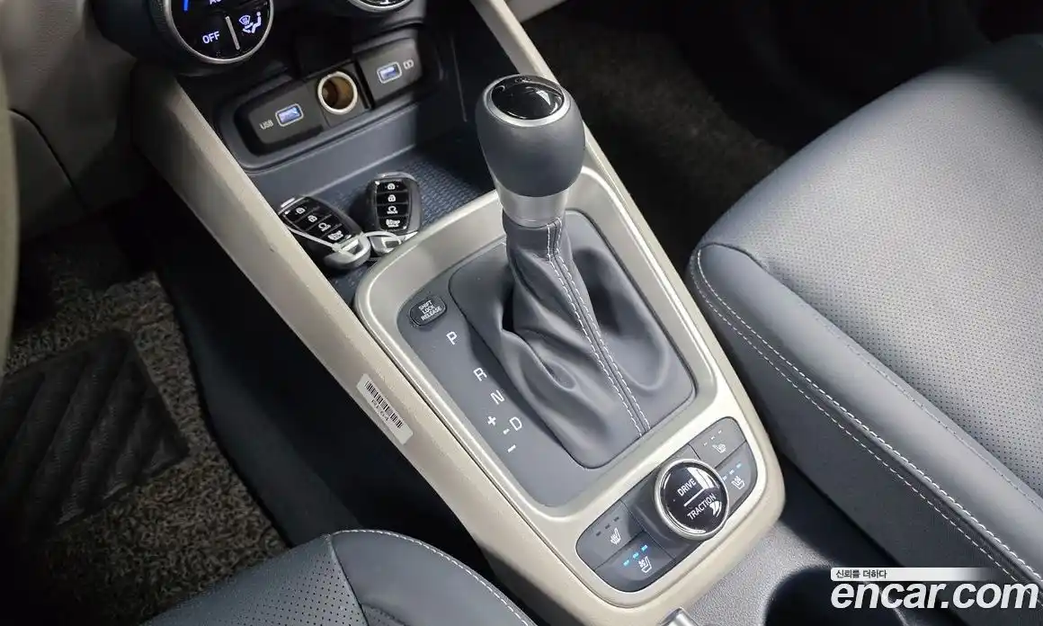 Hyundai Venue 2022 1.6 Автомат в Москве № 608221, фото 9