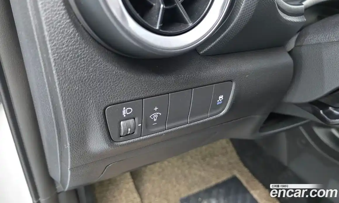 Hyundai Kona 2021 1.6 Автомат в Москве № 608737, фото 15