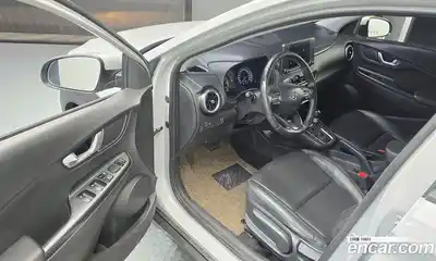 Hyundai Kona 2021 1.6 Автомат в Москве № 608737, миниатюра 10