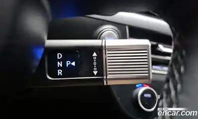 Hyundai Sonata 2025 2.0 Автомат в Москве № 608797, миниатюра 9