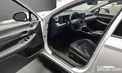 Hyundai Sonata 2025 2.0 Автомат в Москве № 608797, миниатюра 10