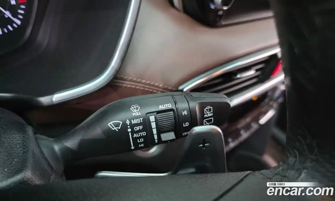 Hyundai Santa Fe 2020 2.0 Автомат в Москве № 608865, фото 18