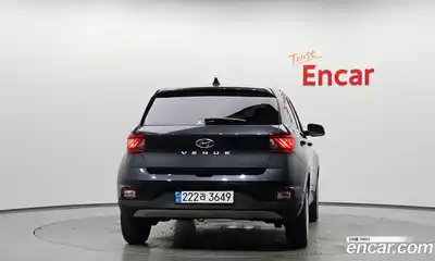 Hyundai Venue 2021 1.6 Автомат в Москве № 608913, миниатюра 3