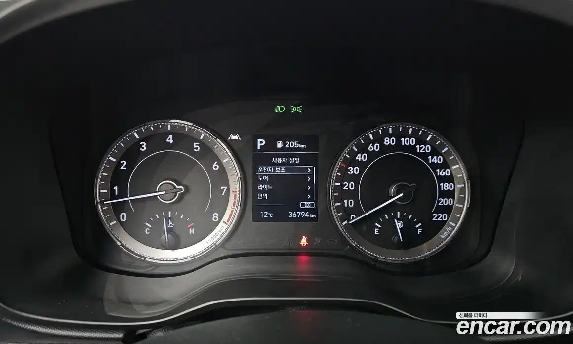 Hyundai Venue 2021 1.6 Автомат в Москве № 608913, фото 7