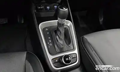 Hyundai Venue 2021 1.6 Автомат в Москве № 608913, миниатюра 8