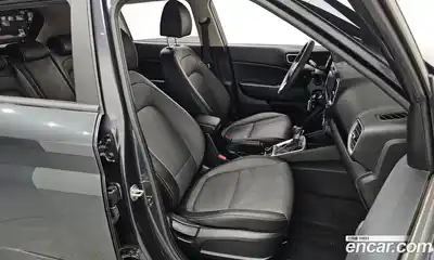 Hyundai Venue 2021 1.6 Автомат в Москве № 608913, миниатюра 9